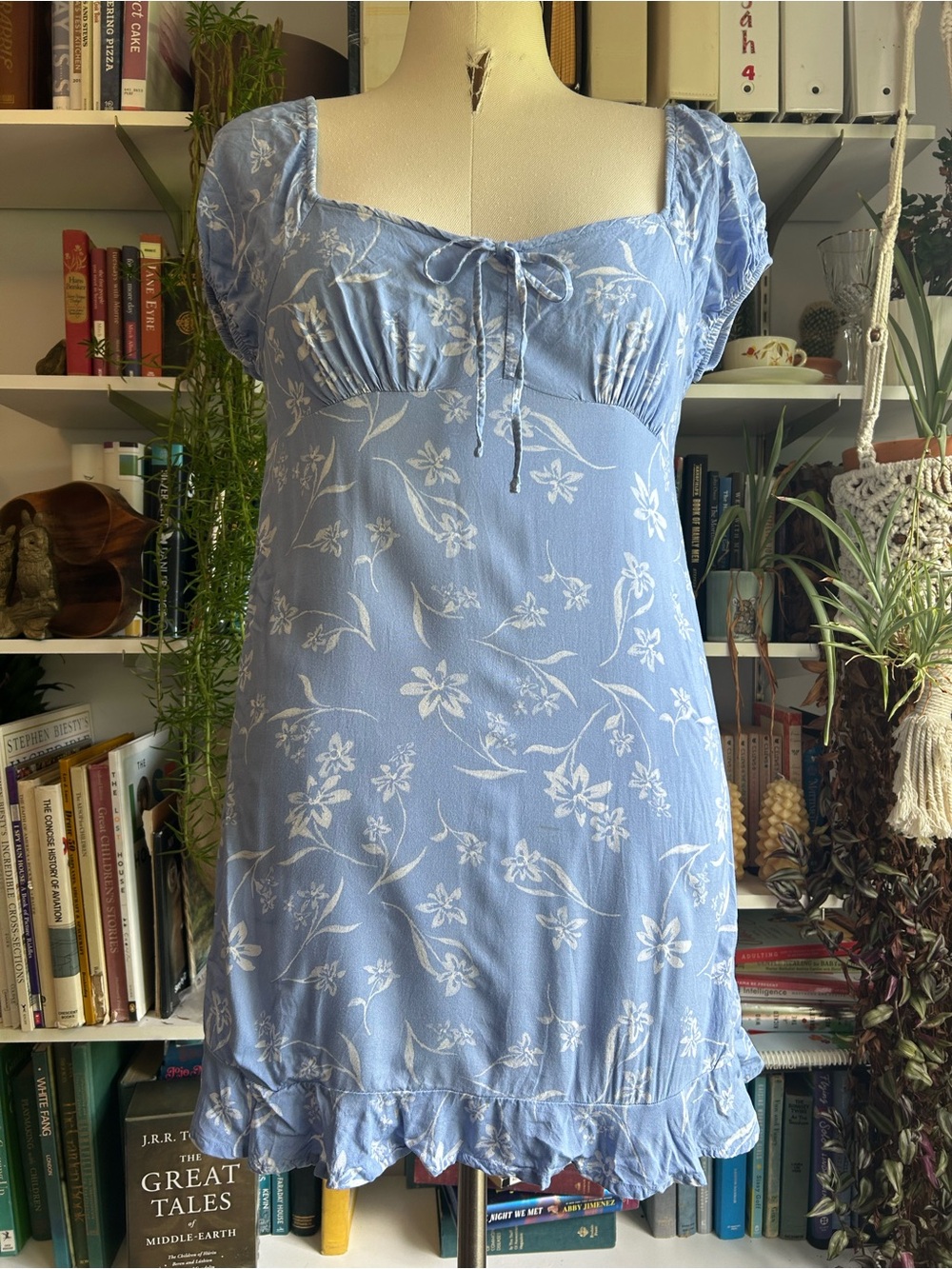 SO Light Blue Floral Empire-Waist Chemise